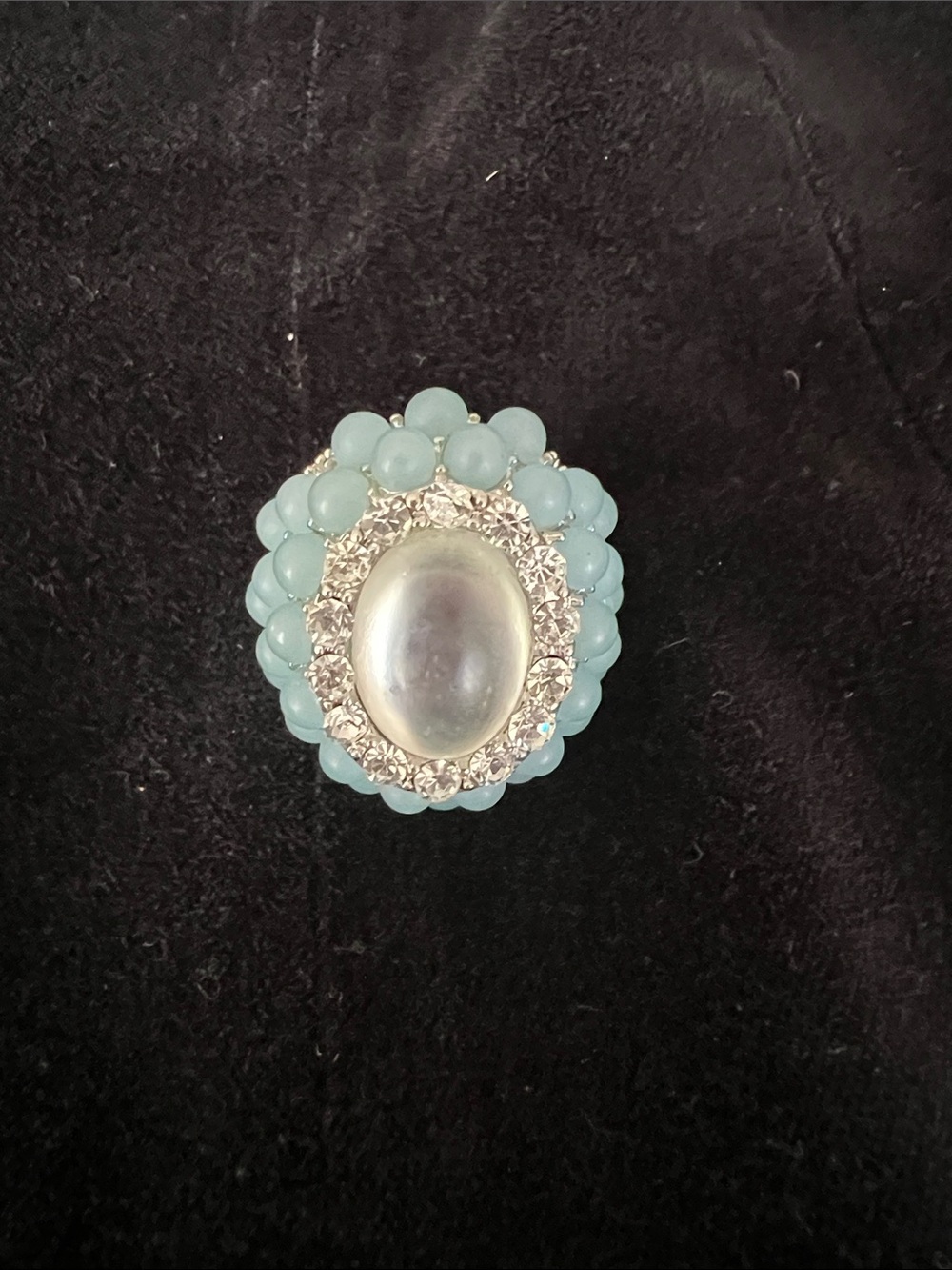 Pale Blue Cabochon Crystal Cluster Ring with elastic band